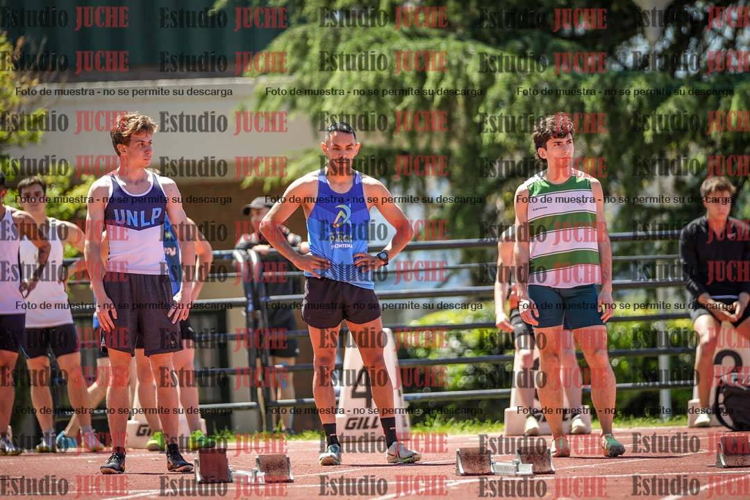 Fotos de los 100 m llanos de varones
