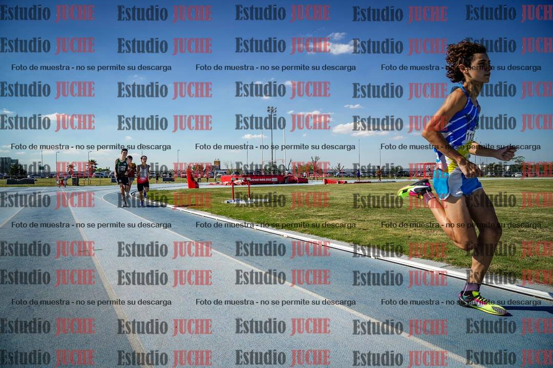 Fotos de los 600 m llanos de varones