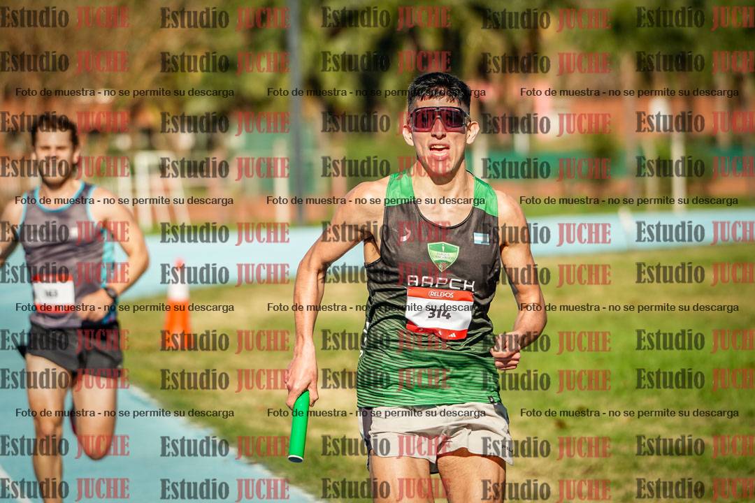 Fotos durante los relevos