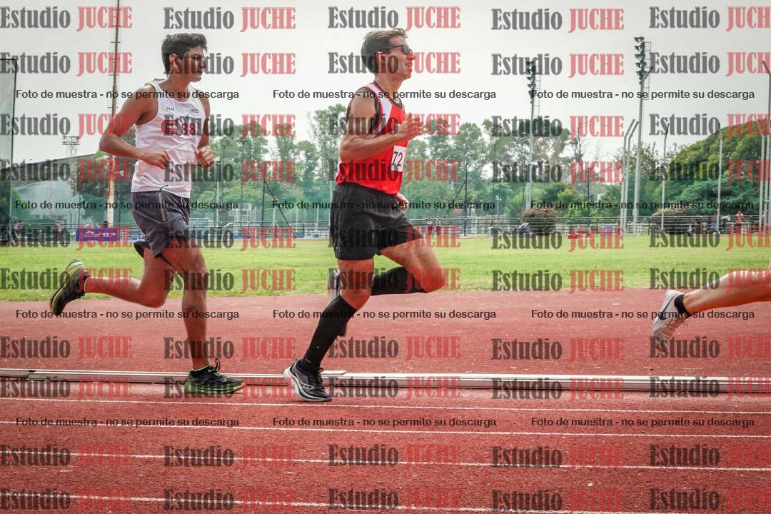 Fotos de los 3000 m llanos de varones