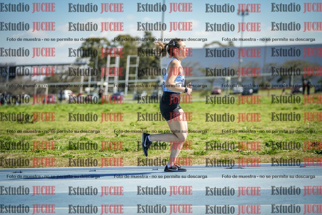Fotos de los 5000 m llanos de mujeres y varones