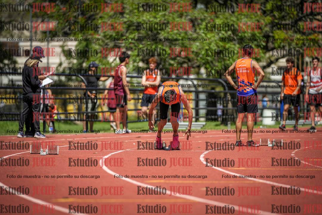 Fotos de los 200 m llanos de varones