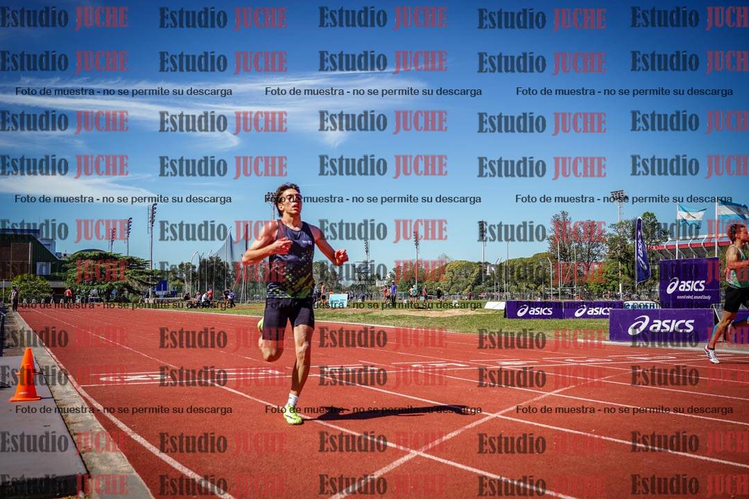Fotos de los 200 m llanos de varones