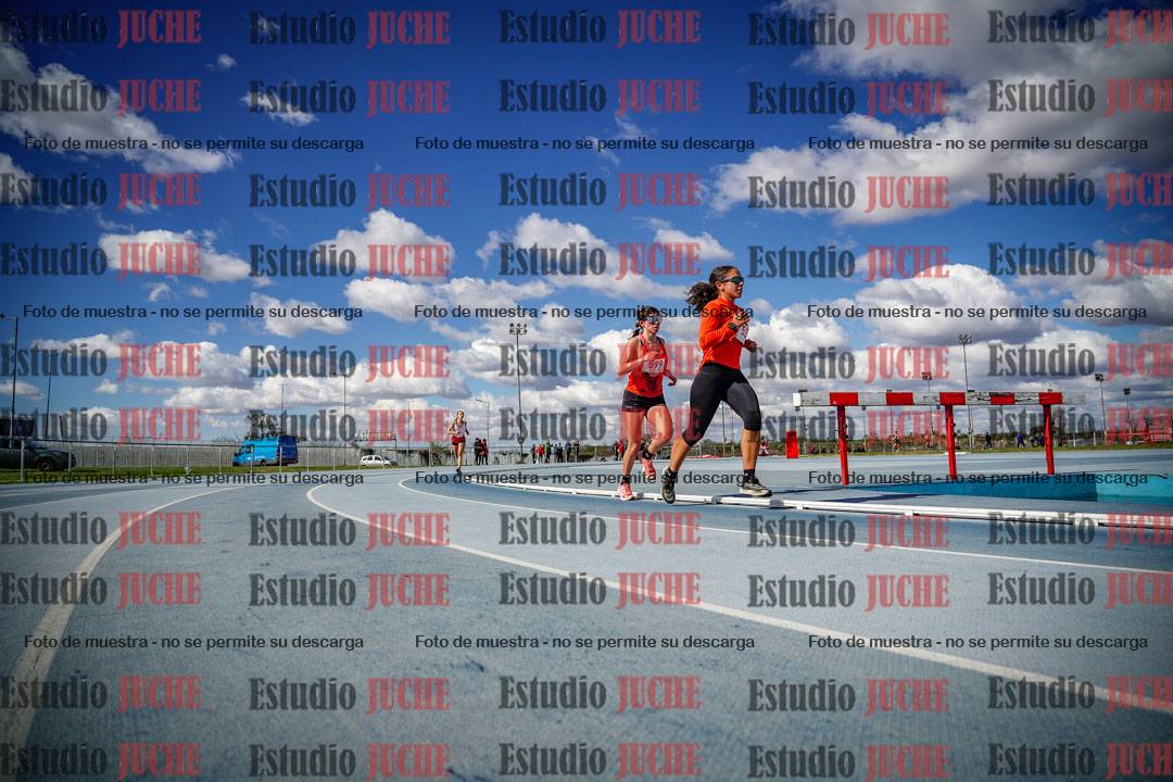 Fotos de los 5000 m llanos de mujeres