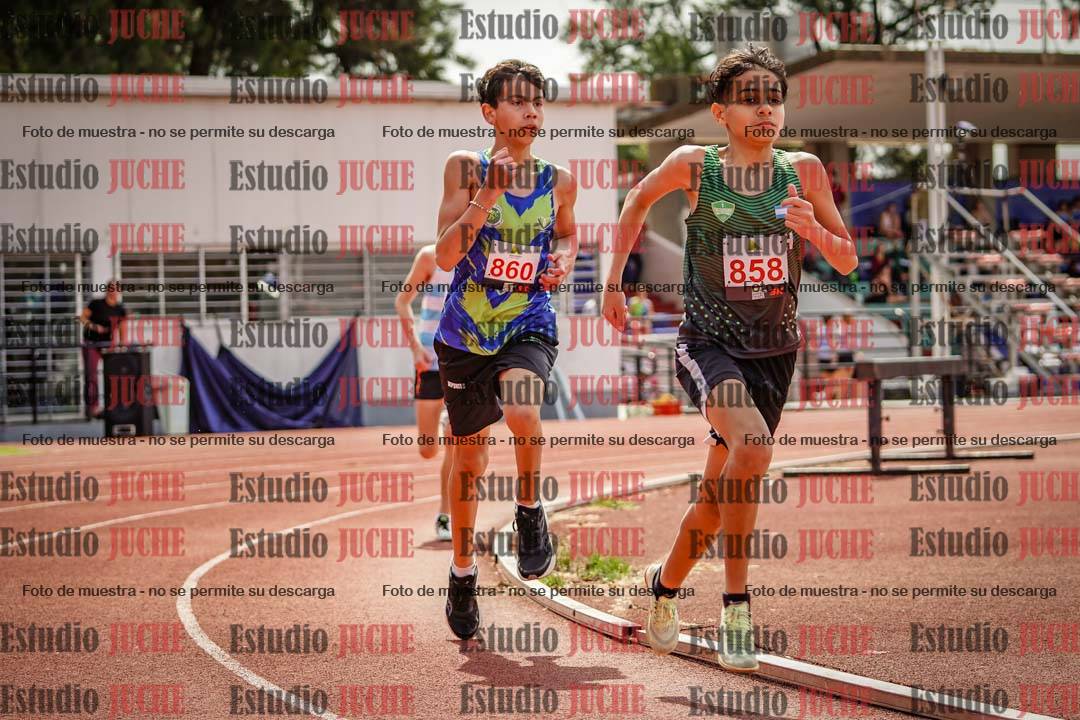 Fotos de los 600 m llanos de varones