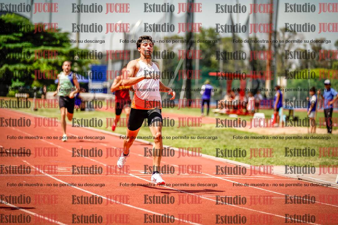 Fotos de los 400 m llanos de varones