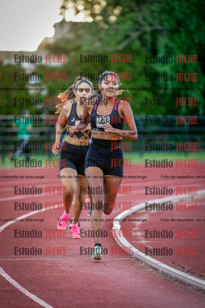 Fotos de los 1500 m llanos de mujeres