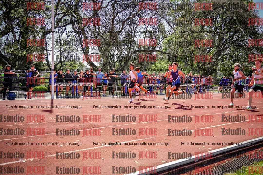 Fotos de los 80 m llanos de varones