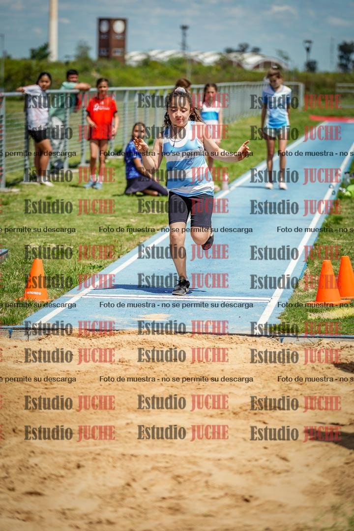 Fotos del salto en largo de mujeres - U12