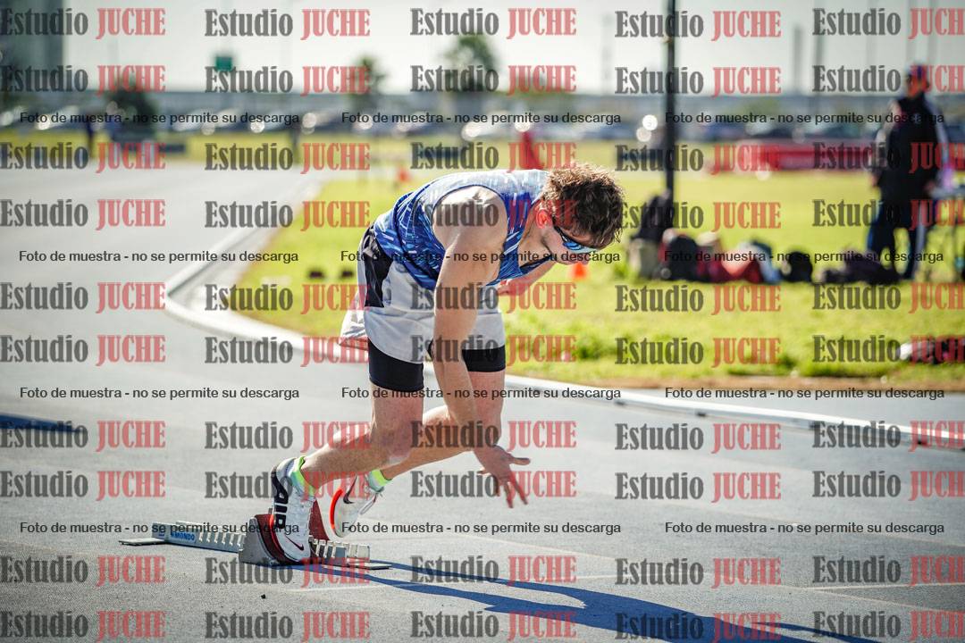 Fotos de los 400 m llanos de varones