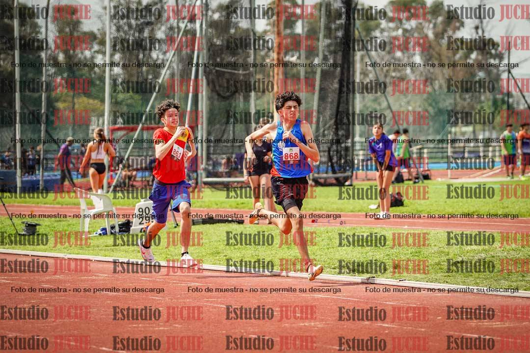 Fotos de los 600 m llanos de varones