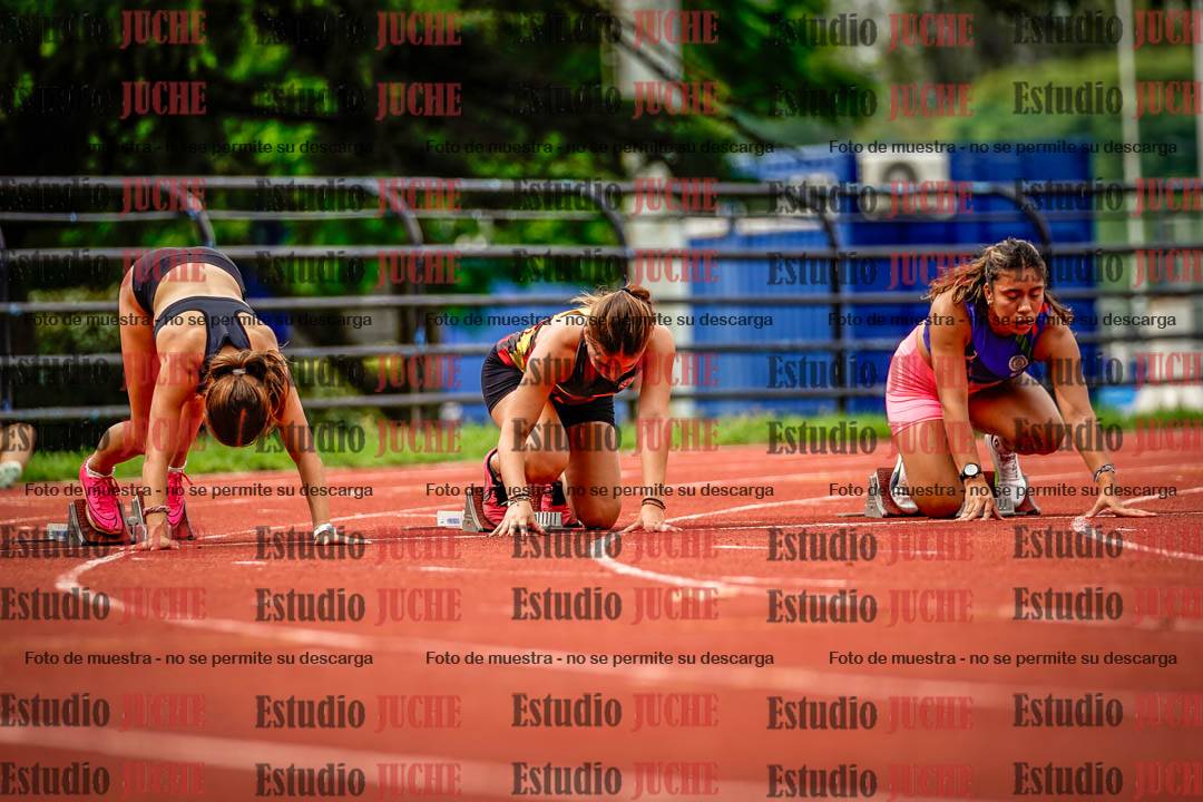 Fotos de los 100 m llanos de mujeres - FINAL