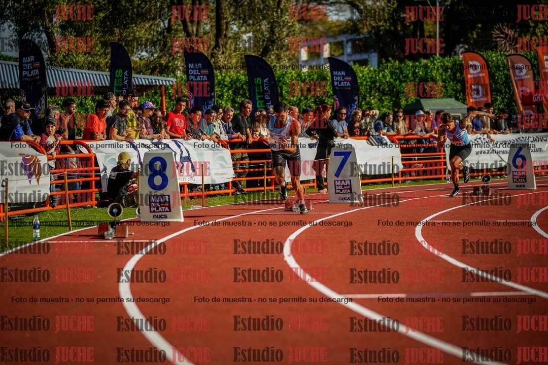 Fotos de los 400 m con vallas de varones