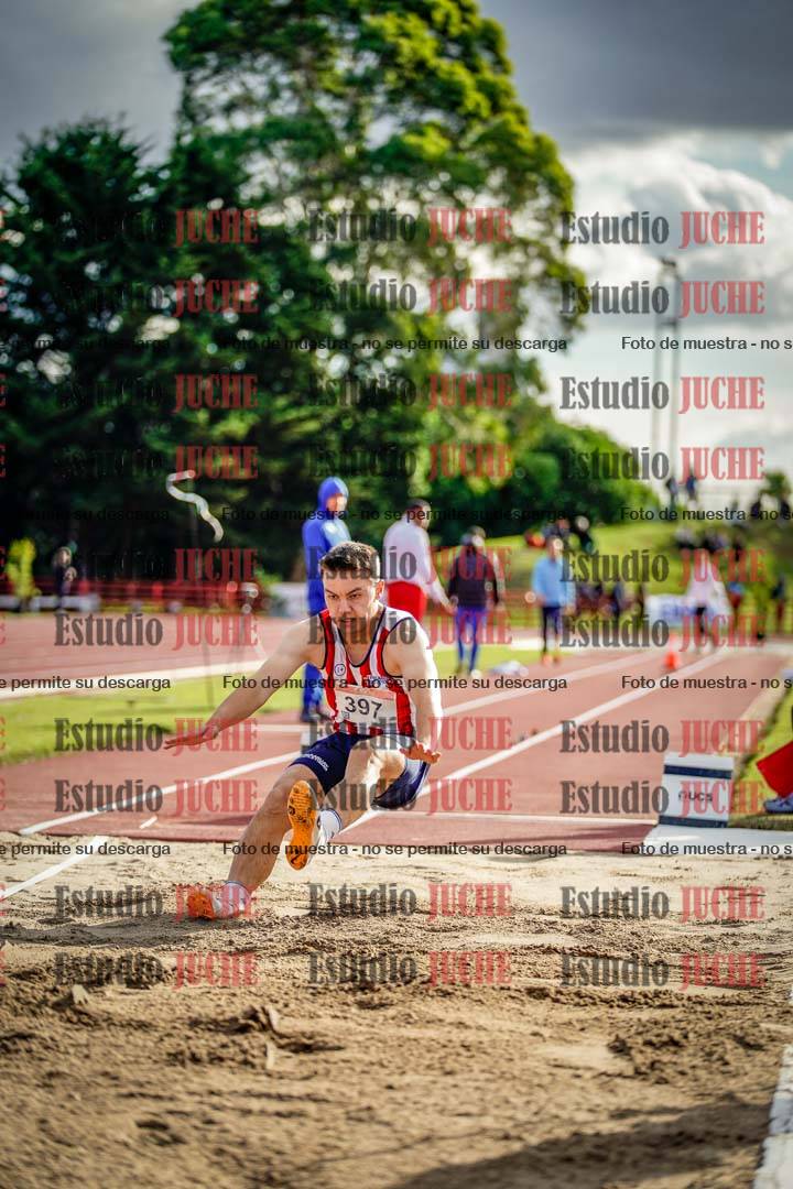 Fotos del salto en largo de varones - FINAL