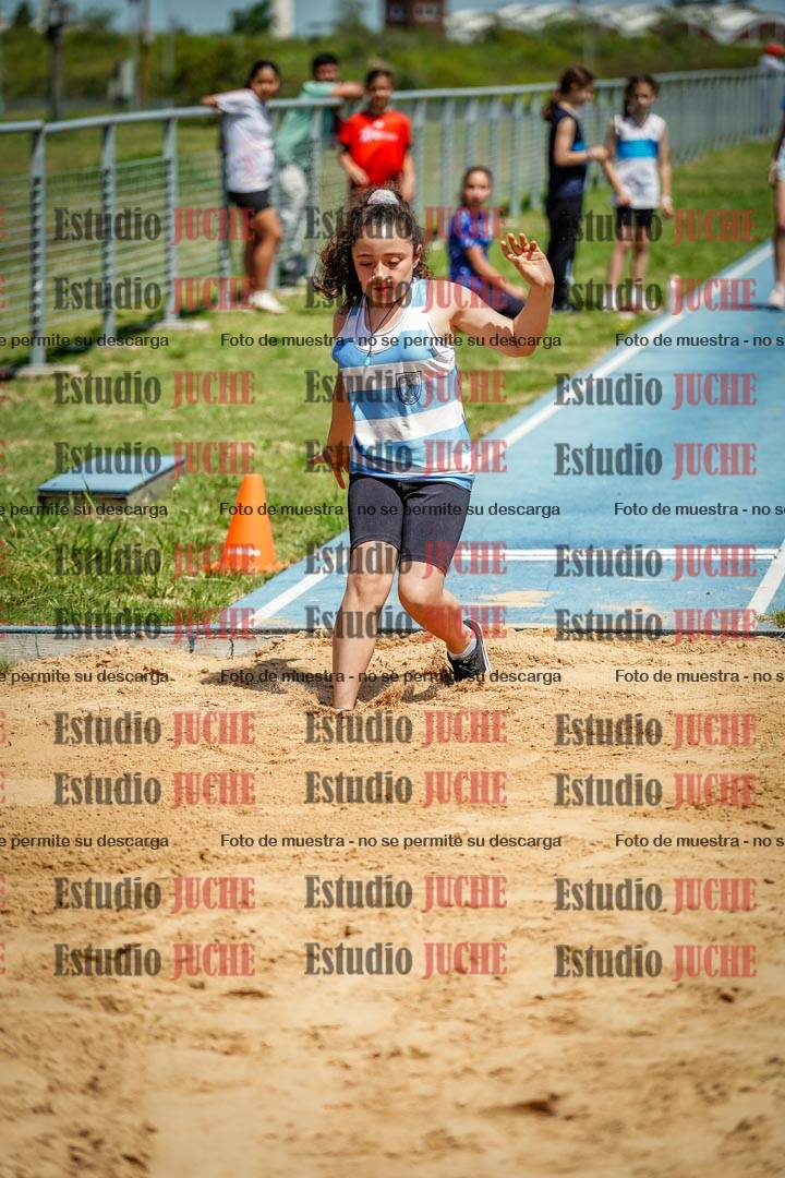 Fotos del salto en largo de mujeres - U12
