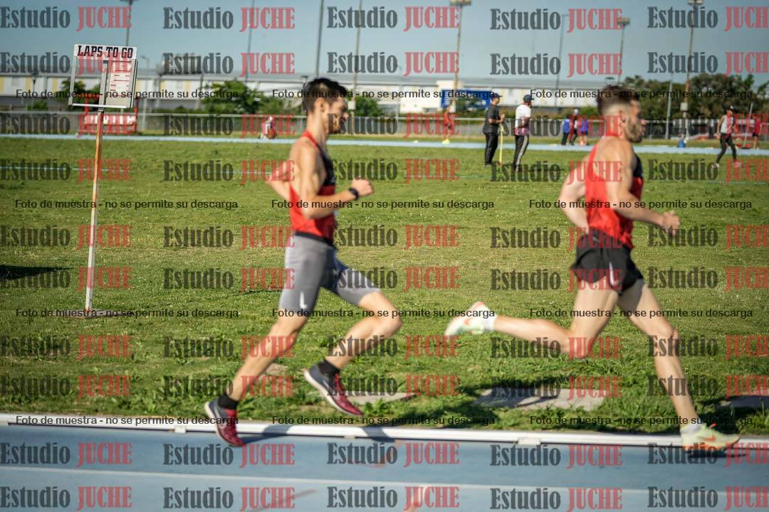 Fotos de los 1500 m llanos de varones