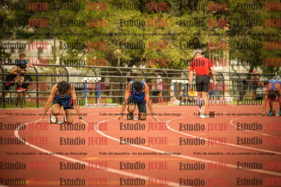 Fotos de los 200 m llanos de varones