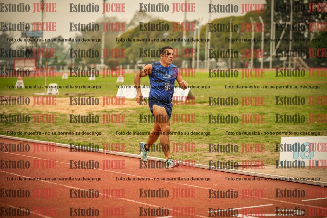Fotos de los 800 m llanos de varones