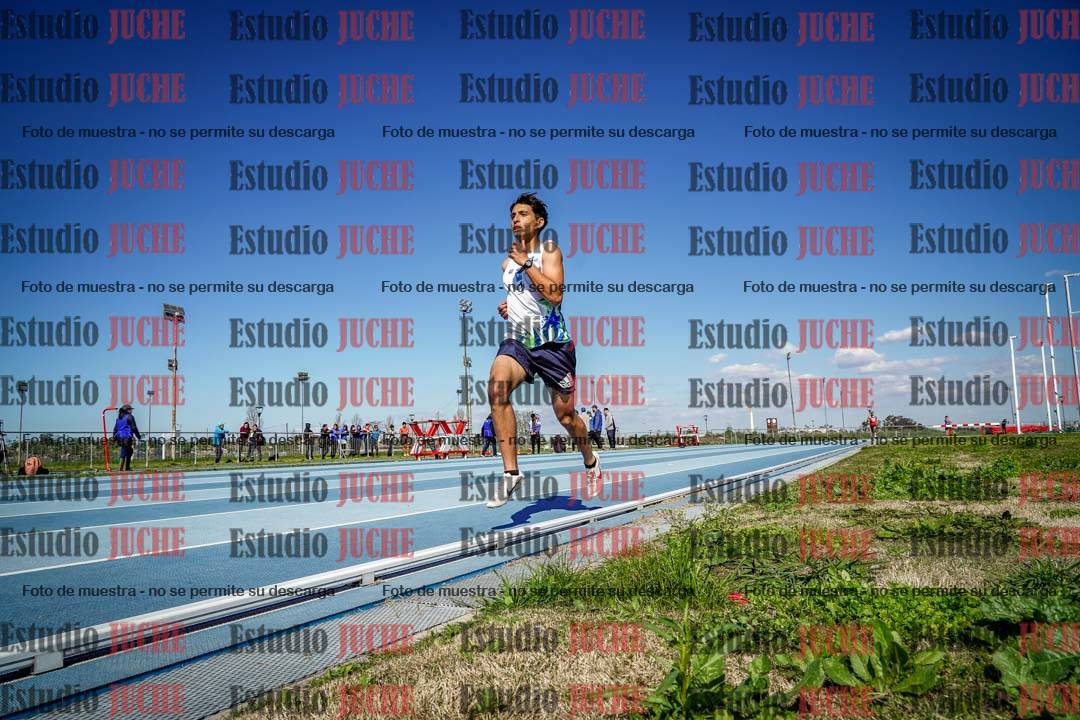 Fotos de los 5000 m llanos de mujeres y varones