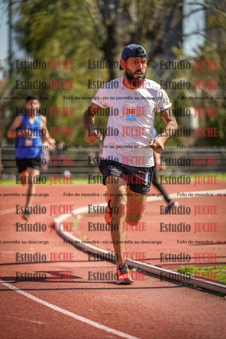 Fotos de los 1500 m llanos de varones