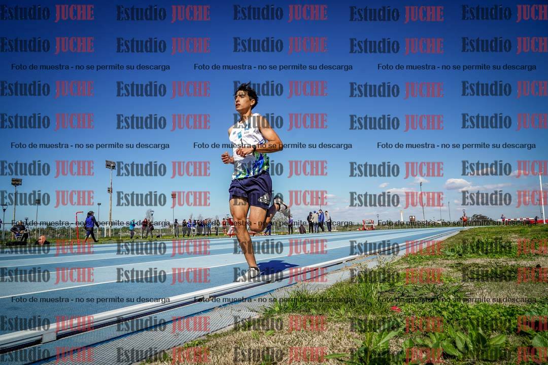 Fotos de los 5000 m llanos de mujeres y varones