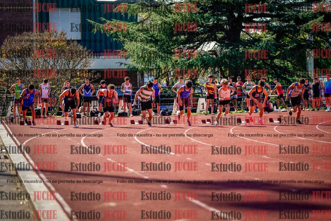 Fotos de los 100 m llanos de varones