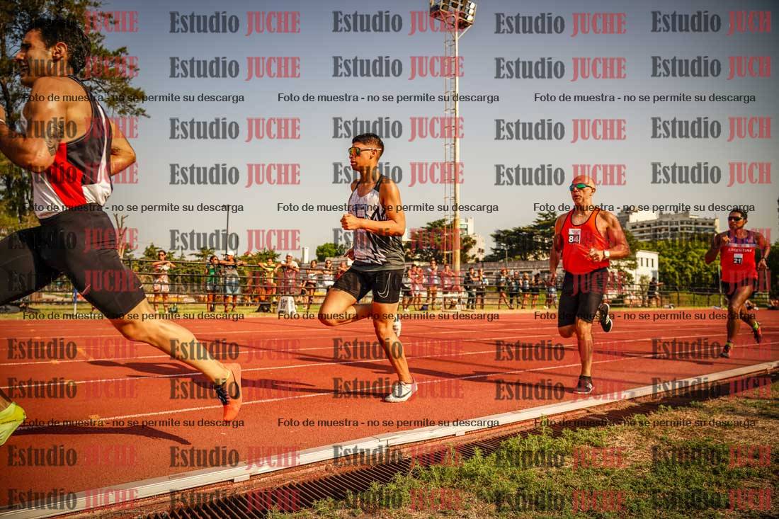 Fotos de los 1500 m llanos de varones