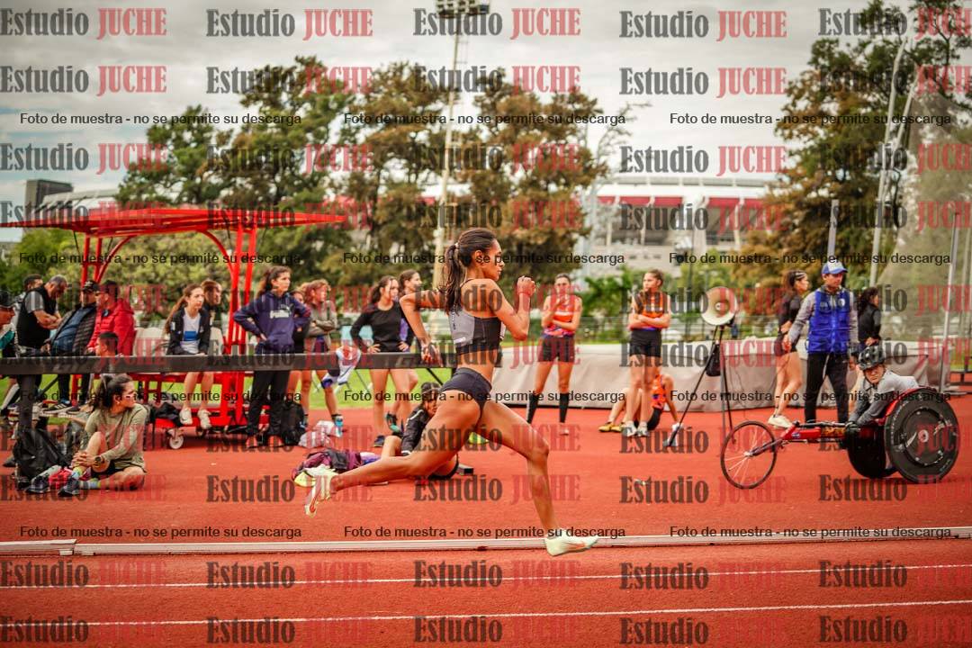 Fotos de los 400 m llanos de mujeres