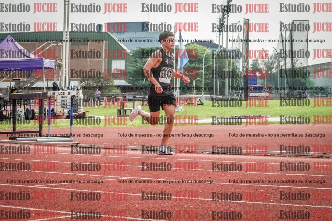 Fotos de los 3000 m llanos de varones