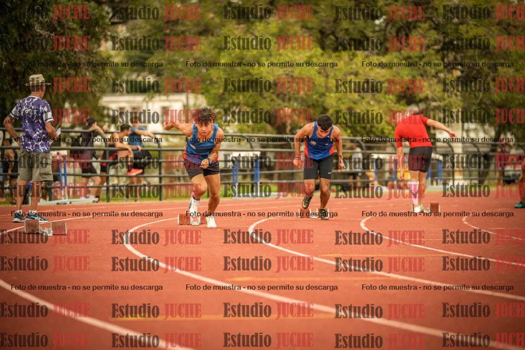 Fotos de los 200 m llanos de varones