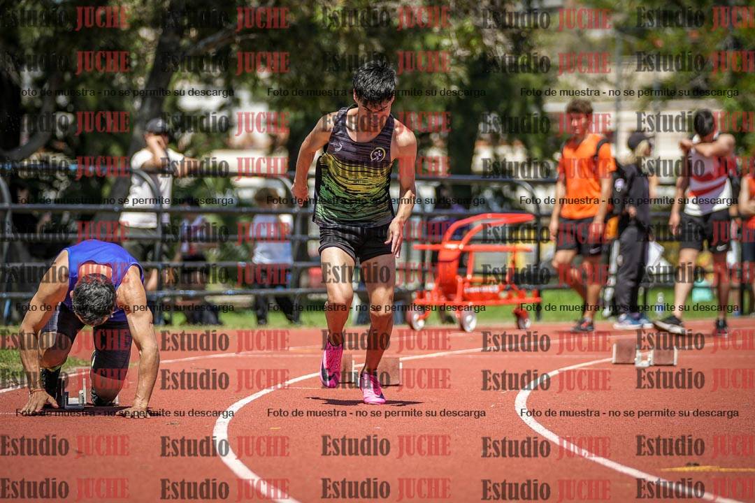 Fotos de los 200 m llanos de varones