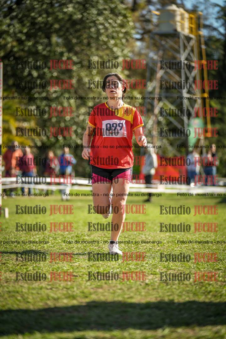 Fotos de la llegada del cross de 6000 m
