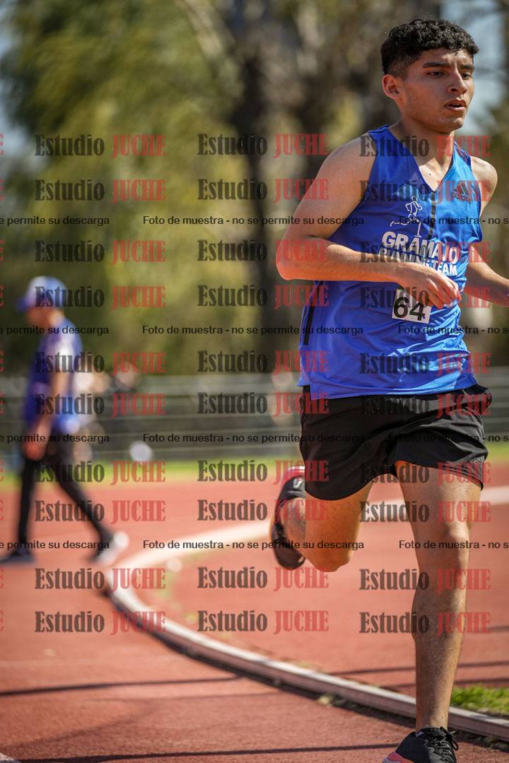 Fotos de los 1500 m llanos de varones