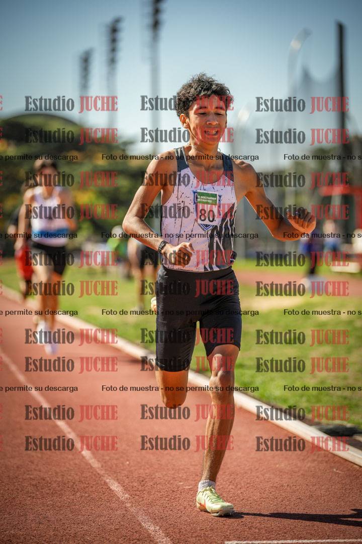 Fotos de los 600 m llanos de varones