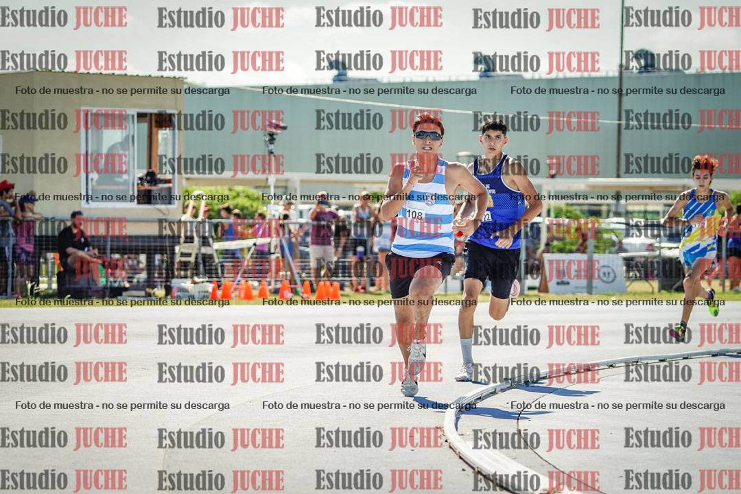 Fotos de los 600 m llanos de varones