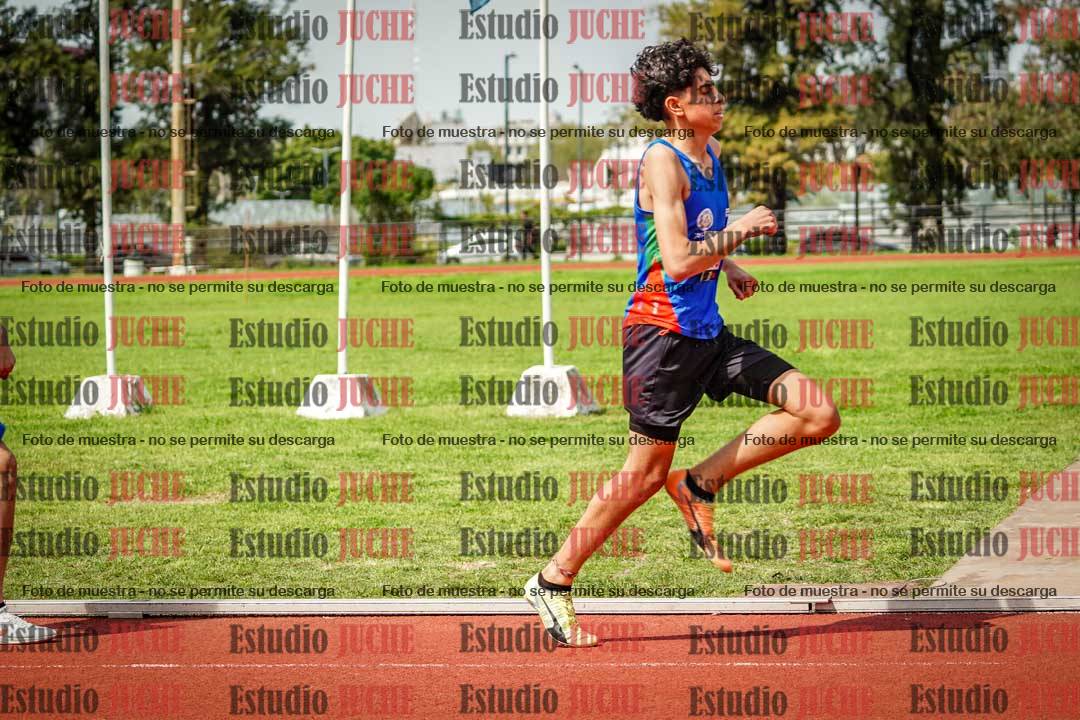 Fotos de los 600 m llanos de varones