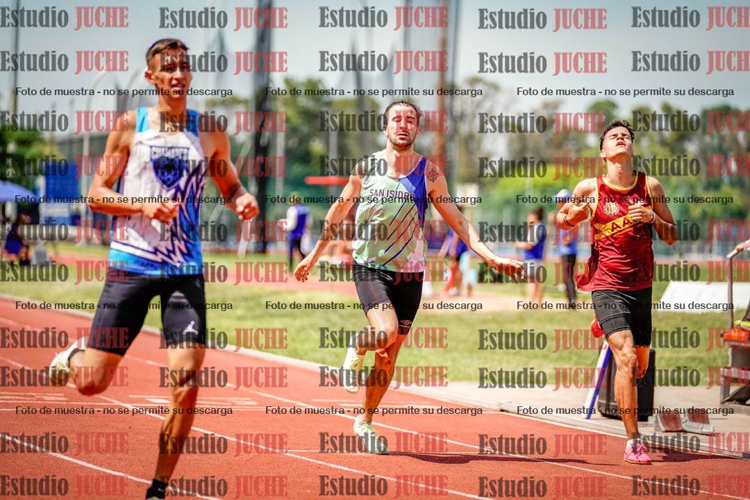 Fotos de los 400 m llanos de varones
