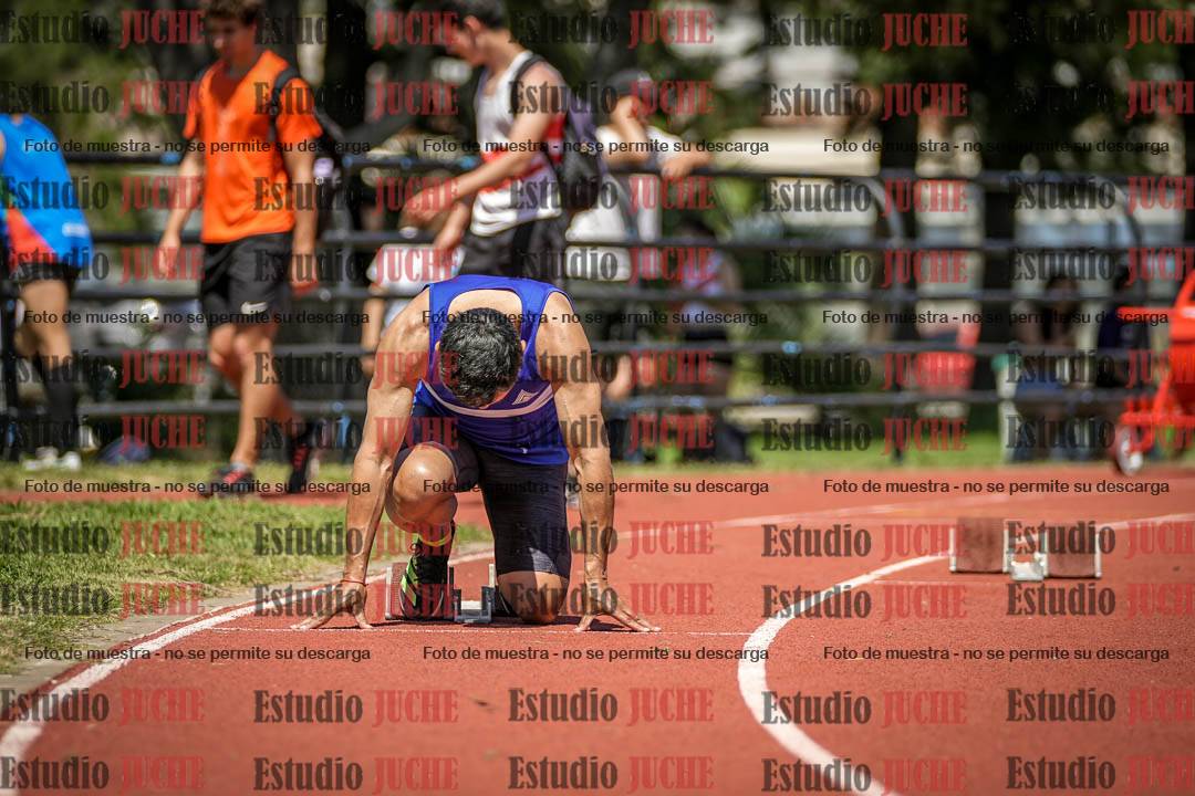 Fotos de los 200 m llanos de varones