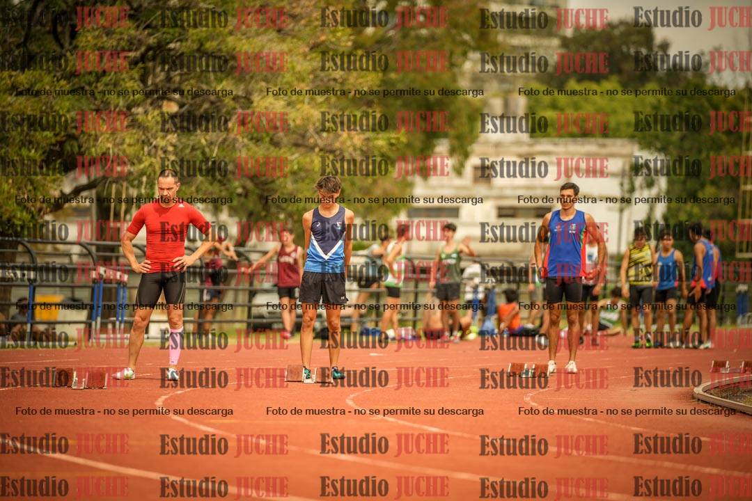 Fotos de los 200 m llanos de varones