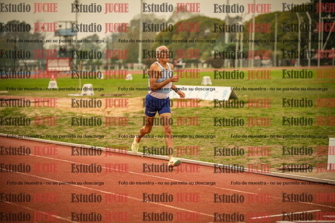 Fotos de los 800 m llanos de varones