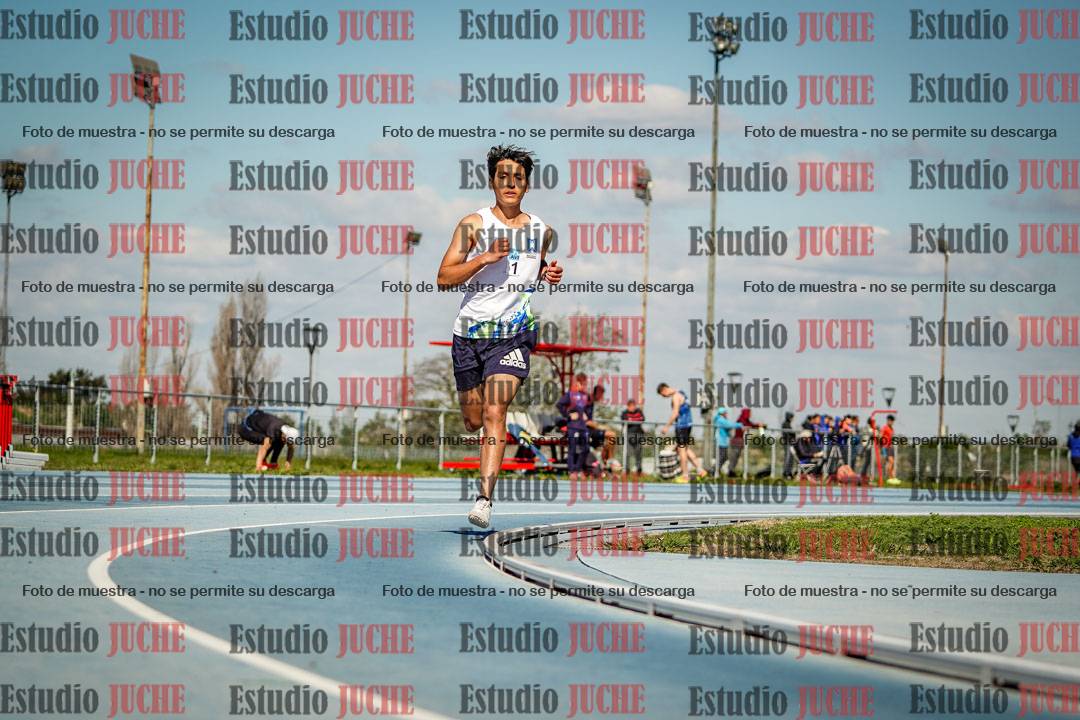 Fotos de los 5000 m llanos de mujeres y varones