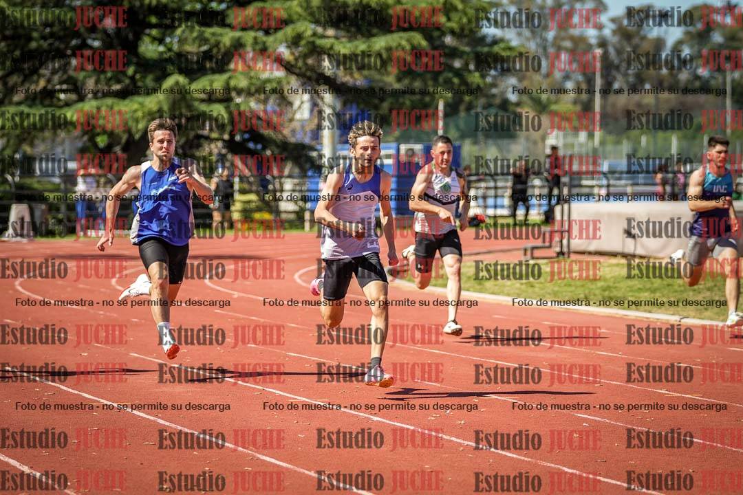 Fotos de los 200 m llanos de varones
