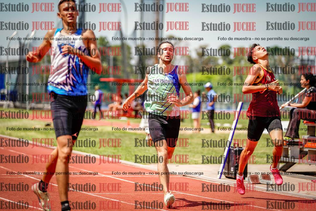 Fotos de los 400 m llanos de varones