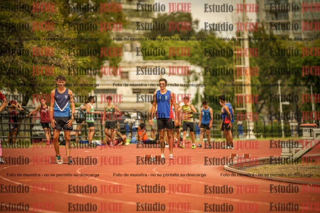 Fotos de los 200 m llanos de varones