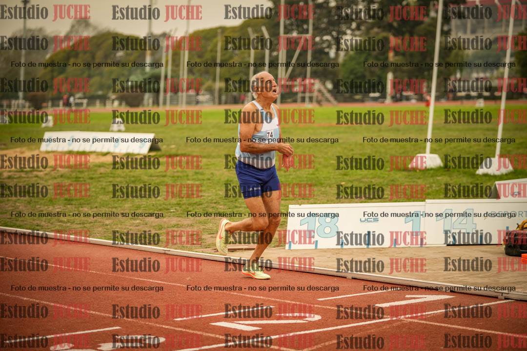 Fotos de los 800 m llanos de varones
