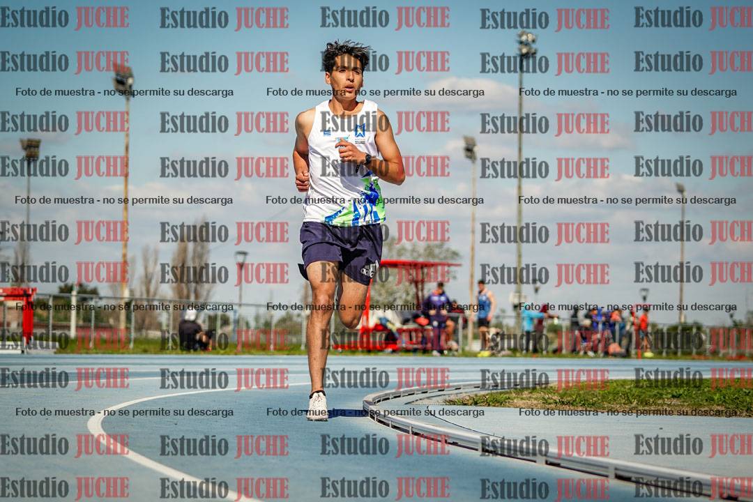 Fotos de los 5000 m llanos de mujeres y varones