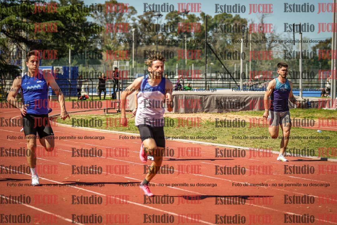 Fotos de los 200 m llanos de varones