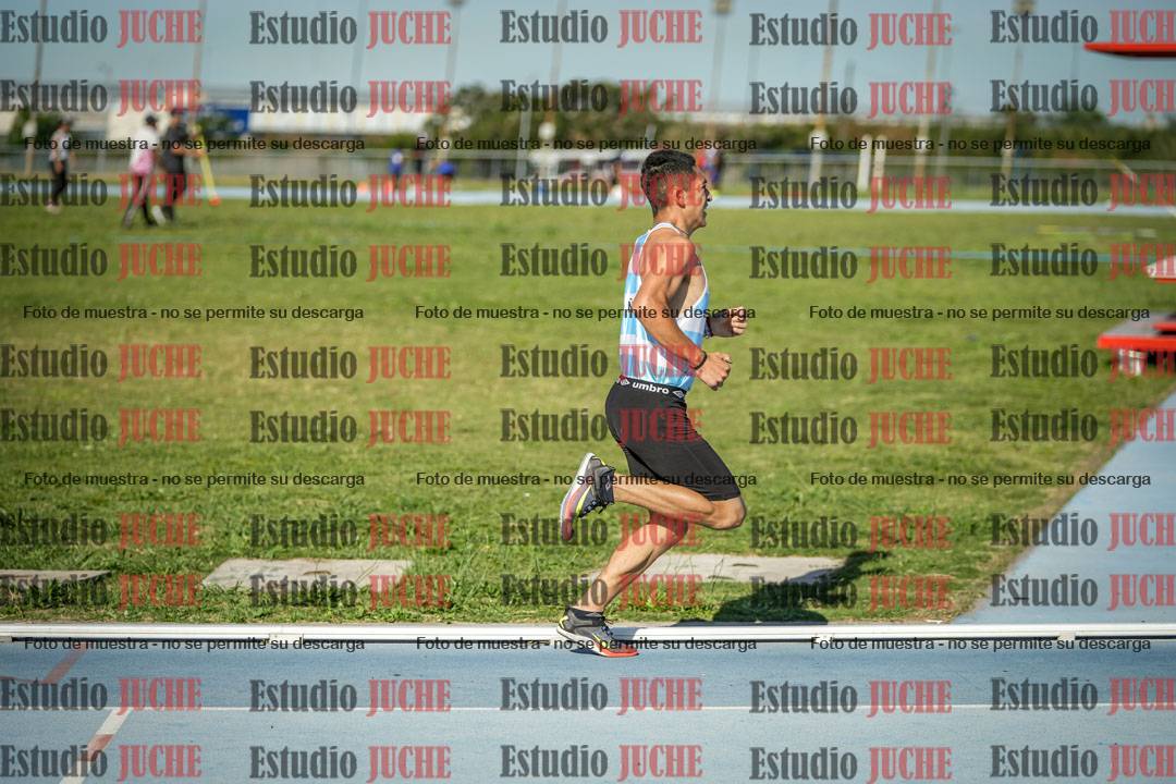 Fotos de los 1500 m llanos de varones