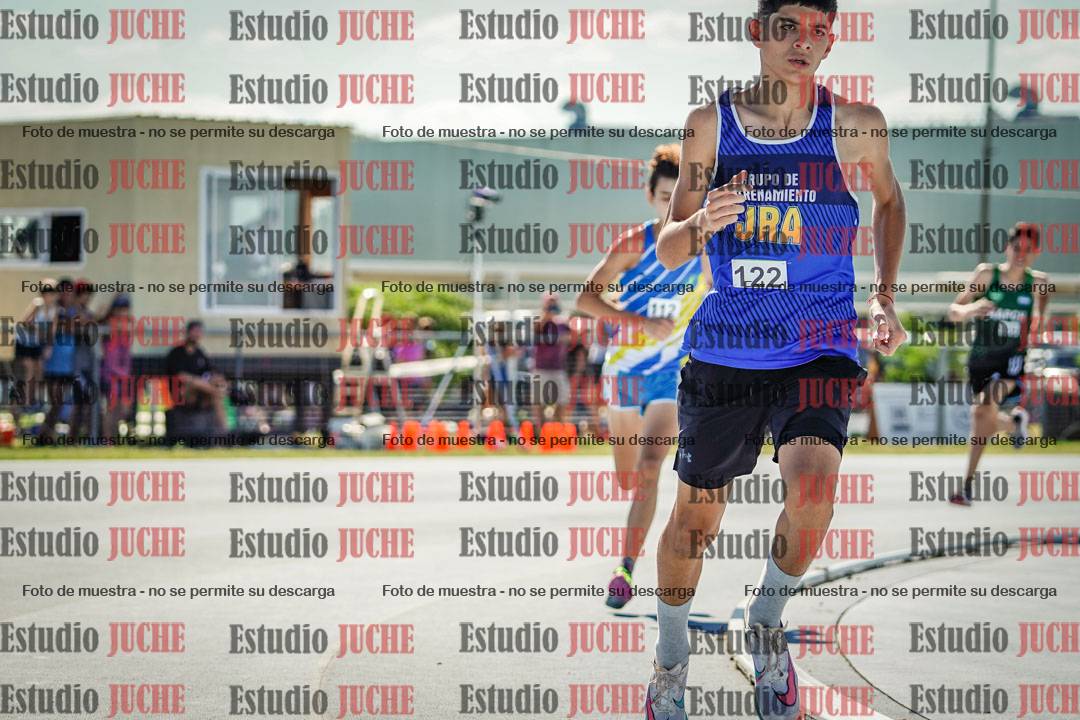 Fotos de los 600 m llanos de varones