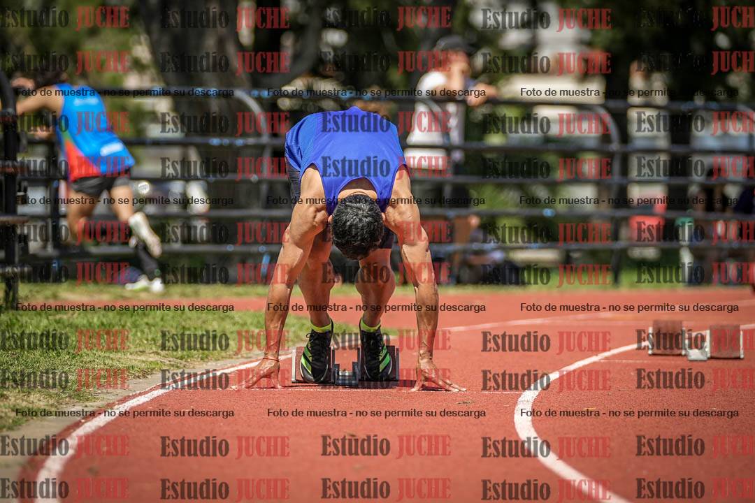 Fotos de los 200 m llanos de varones
